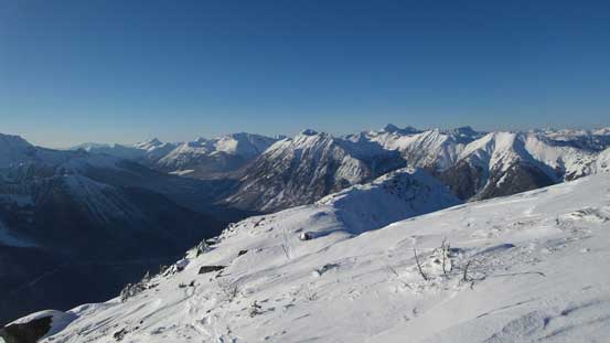 Looking back along the NW Ridge of Steep Peak
