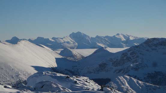 Siwhe Mountain looms impressively behind Stein Valley