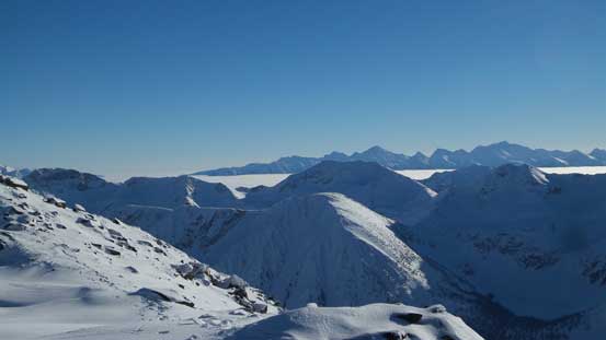 One last look at the Stein Valley area with Petlushkwohap and Skihist dominate behind