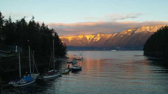 Getting onto the 4:15 pm ferry now