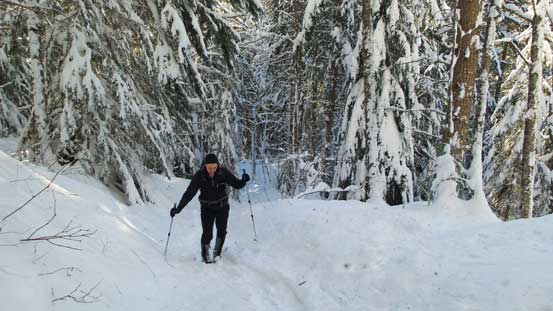 The typical plod up the lower old road. 