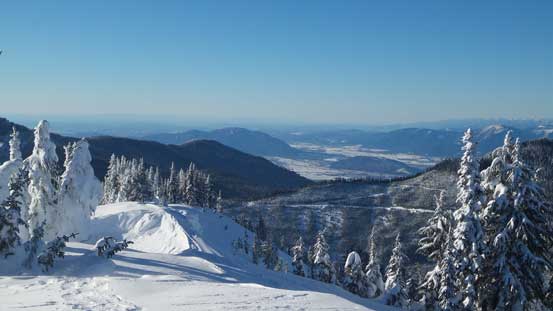 A zoomed-in view towards Chilliwack and Fraser Valley