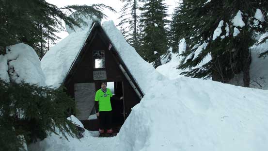 Down to Lost Creek Shelter now.