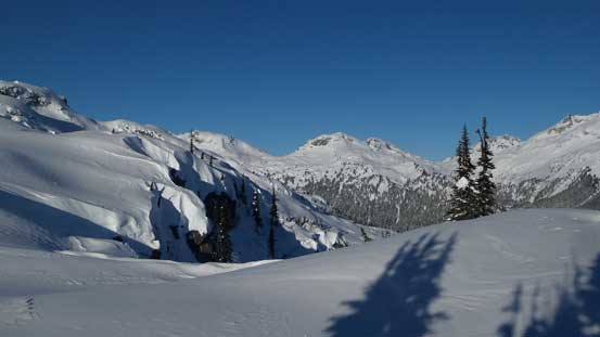 Nonetheless it's a scenic ridge walk. 