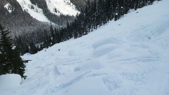 Descending this path. Lots of powder to plunge. 
