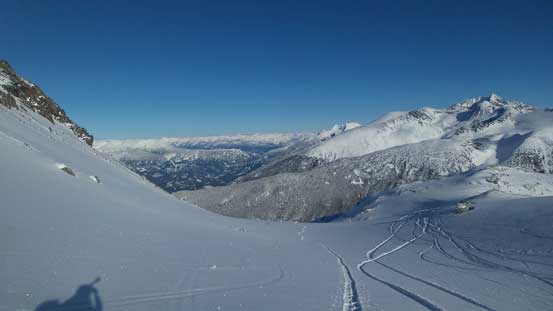 Started to pick up some sets of heli-skiers' tracks.