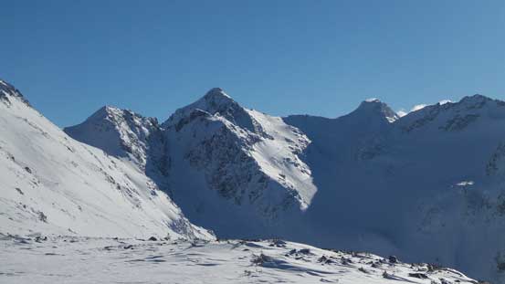 The Spearhead looks fairly impressive from this angle. Blackcomb Peak to its right.