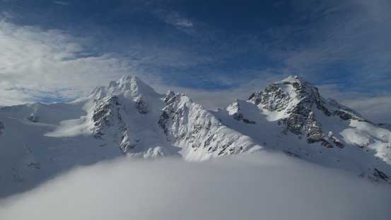 One of my favourate shots in this trip. Matier and Joffre above the clouds