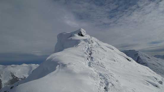 The last bit to the summit. 