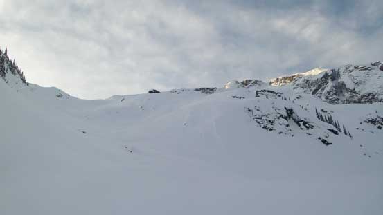 The bench took a turn and now I'm going up into this middle draw