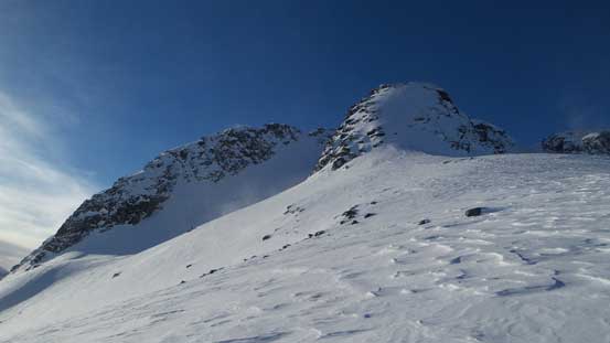 Had to traverse around that buttress on the left side