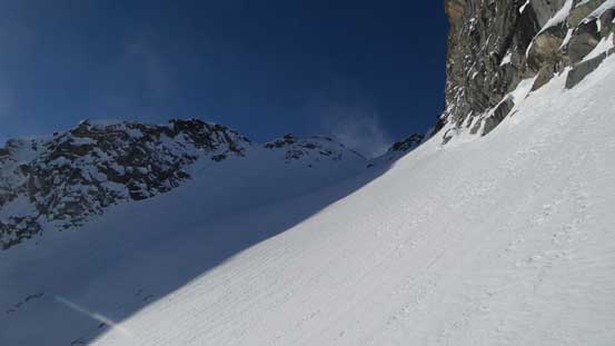 Traversing steeply into the south side bowl