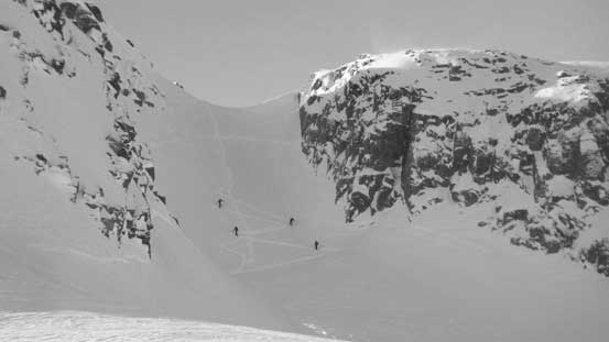 The group ahead going up the steep boot-pack