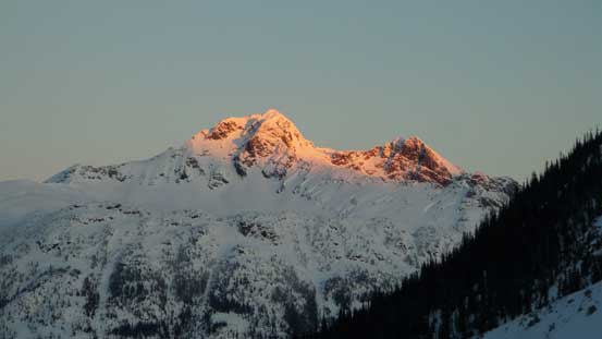 Alpenglow on Cayoosh Mountain