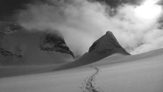 Looking back at that pointy Mt. Hartzell