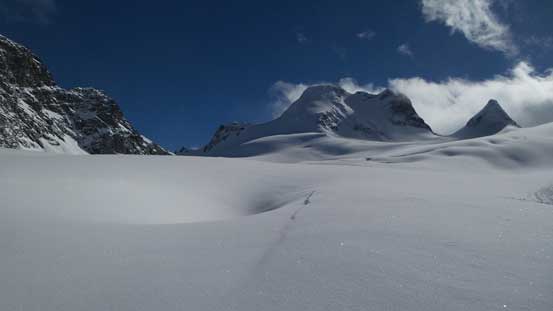 Picture showing there're quite a few large dents on the glacier.