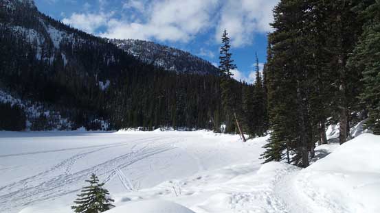 Down to the middle Joffre Lake